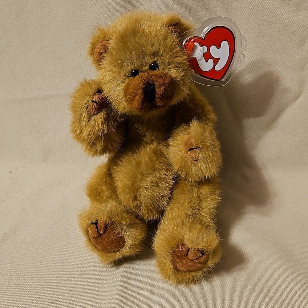 Attic treasure beanie baby, with tag 3rd edition. Cody brown bear, RARE
